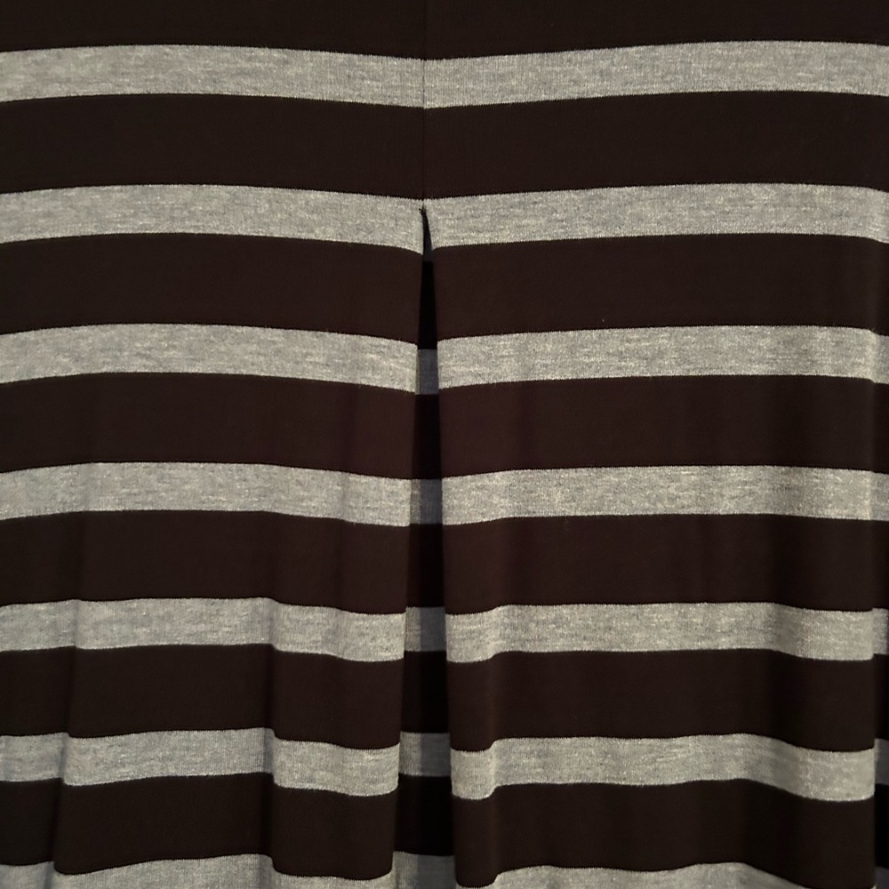 JJill Wearever medium petite dress. Great fall dress. - Picture 7 of 10